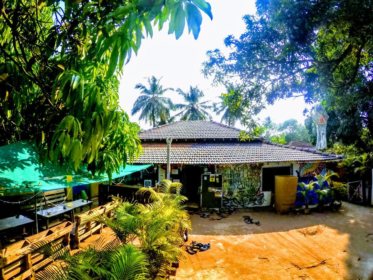 Happy Panda Hostel Arambol Goa Zewnętrze zdjęcie